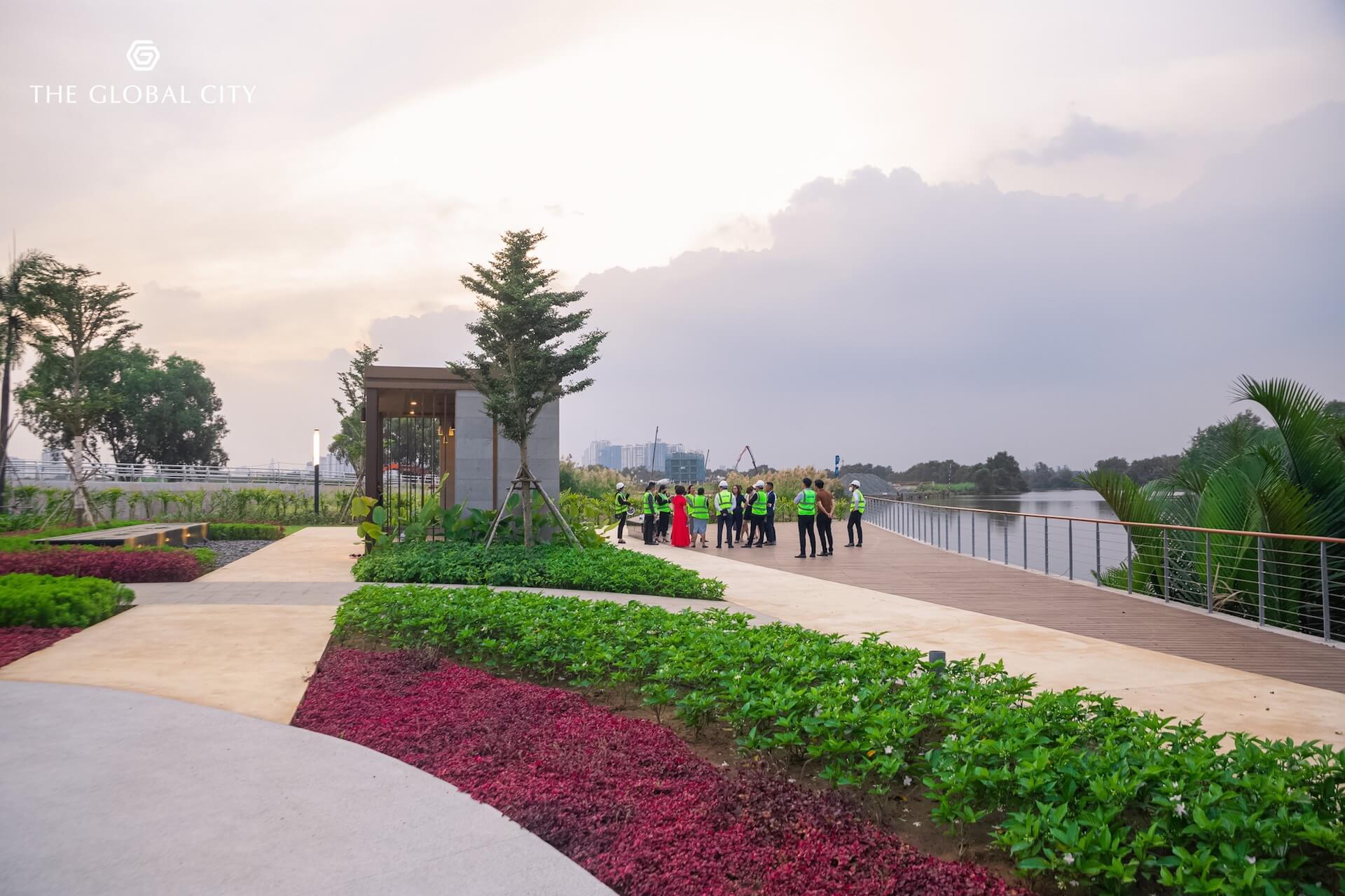 Hình ảnh thực tế công viên ven sông The River Deck tháng 11.2022